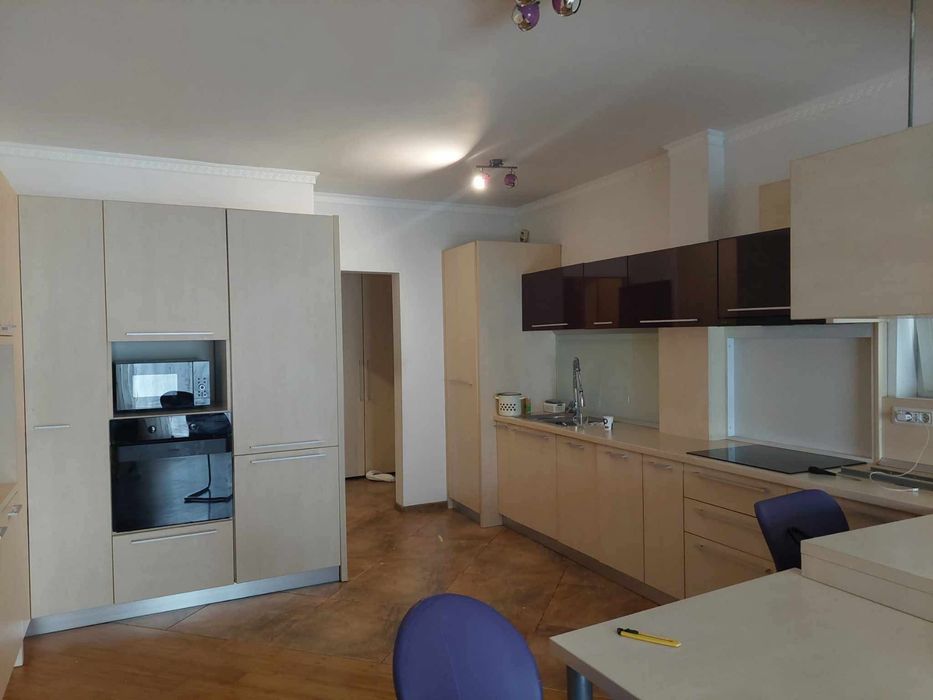 Inchiriez apartament doua camere .zona Subcetate ,mobilat utilat