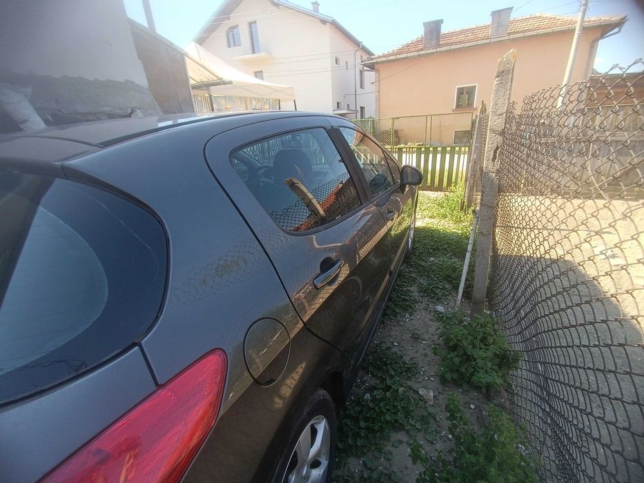Peugeot 308,2009г.,1.6 бензин.