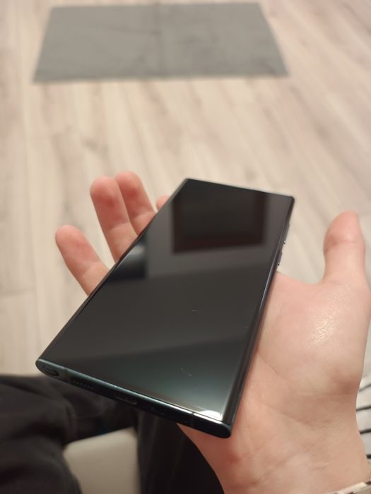 vând s22 ultra impecabil , accept ori ce test !!