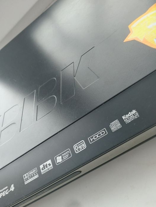 Продам двд-плеер BBK DV610SI