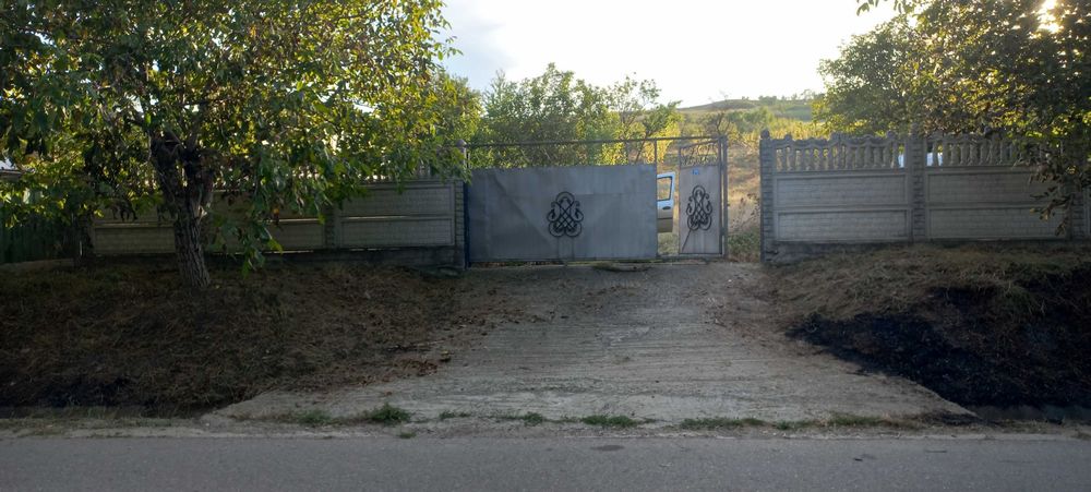 Vand teren intravilan Cristesti Braesti Iasi