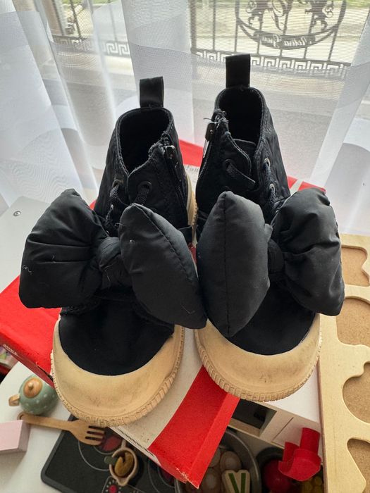 Обувки за момиче