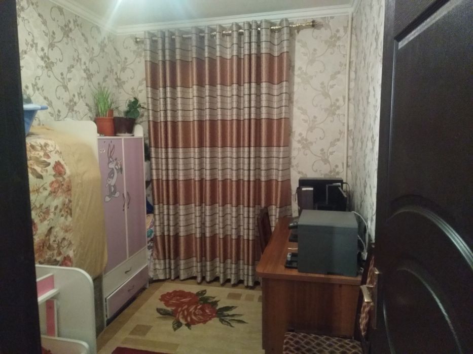 Юнусабад 5 квартал Срочно продаётся  3/1/5