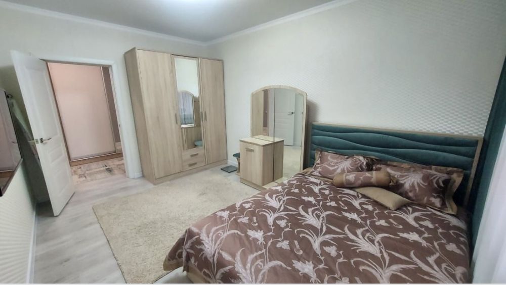 Спальный гарнитур