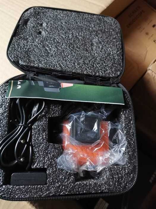 Nivela laser cu Trepied Autonivelare ,telecomanda ,acumulator portabil