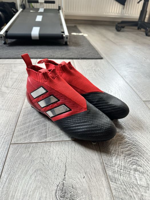 Професионални бутонки Adidas predator