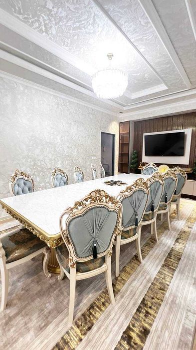 Роскошный стол + 12 стульев | Состояние: НОВОЕ! Стол ва 12 курси.