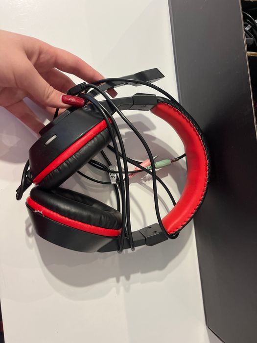 Marvo Геймърски Комплект 4 в 1 клавиатура, мишка, mouse pad, слушалки