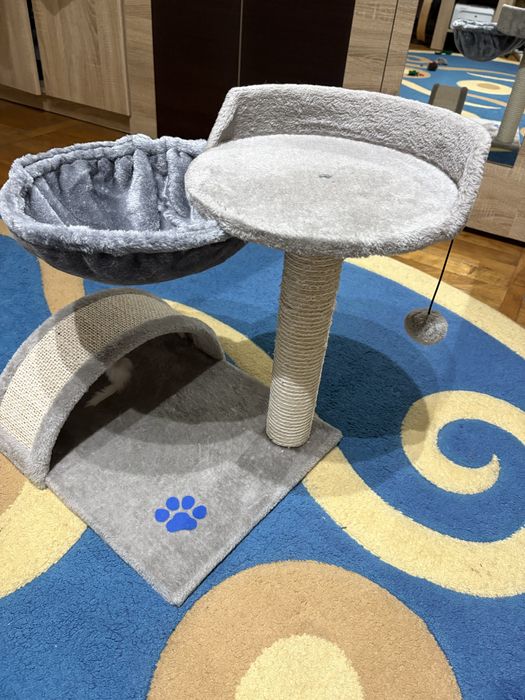 Ansamblu/Stalp de joaca pentru pisici