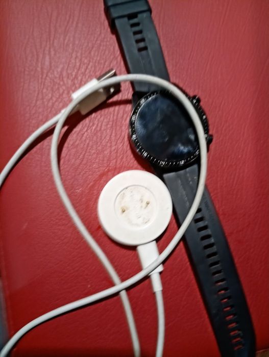 Смарт часовник Huawei GT 2