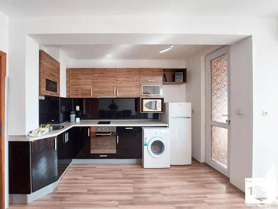 Продава се Тристаен апартамент в Велико Търново, Център - 82 кв.м за 1244 €/кв.м - Снимка #1