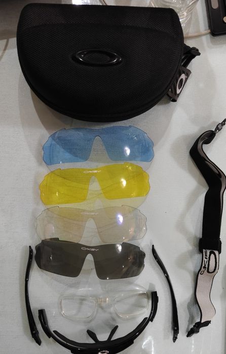 комплект очков oakley