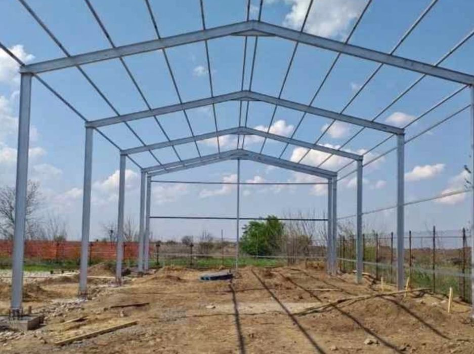 Vând hală metalică 7x15x4 facem și alte dimensiuni la comanda clientului acceptăm varianta auto lucrăm fără avans pentru mai multe detalii sunați la n