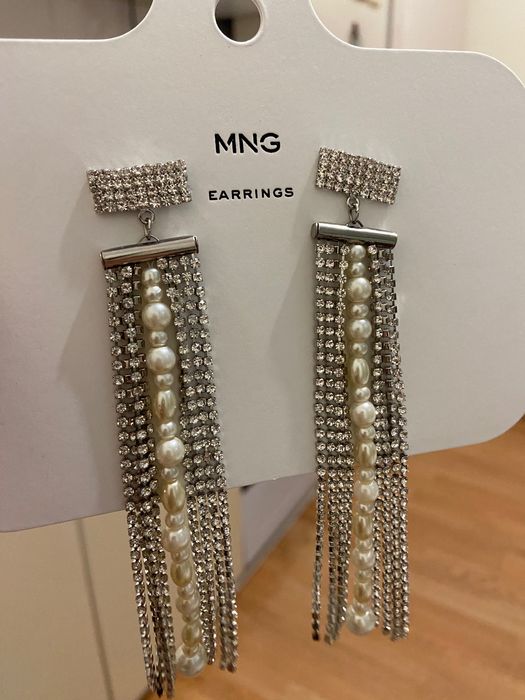 Продам серьги Mango