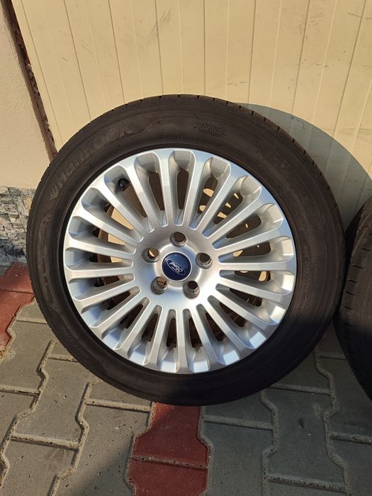 Jante 16" Ford focus Mondeo Kuga C max 205 55 16 vara