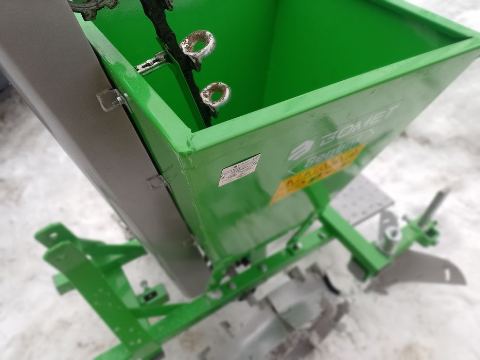 Plantator cartofi pe un rand Bomet original