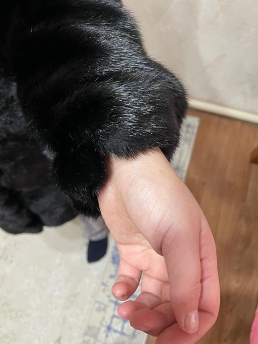 Продам норковую шубу