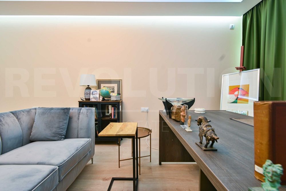 Продава се Тристаен апартамент в София, Малинова долина - 111 кв.м за 2253 €/кв.м - Снимка #5