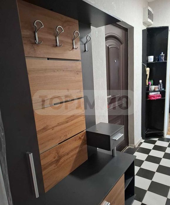 Дава се под наем Тристаен апартамент в Варна, Цветен квартал - 80 кв.м за 488.58 € - Снимка #10