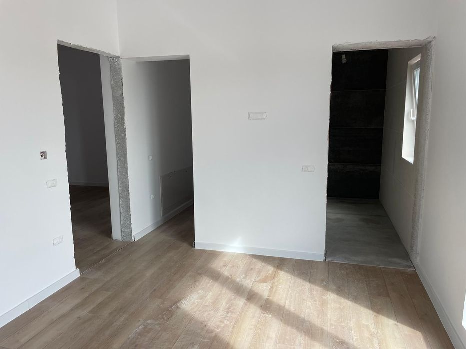 PROPRIETAR vând casa individuala Sacalaz