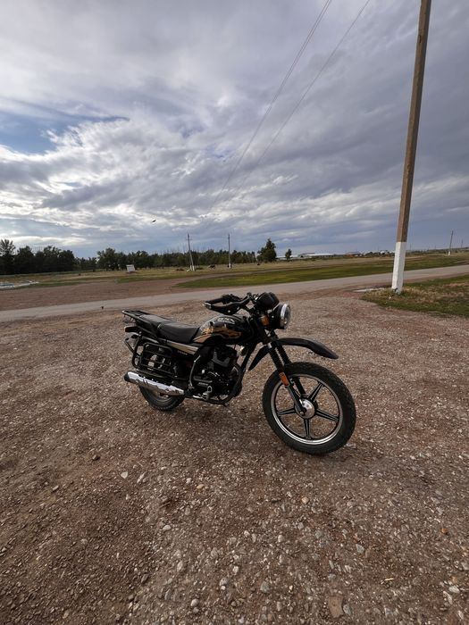 мотоцыкл сузуки гсх 200