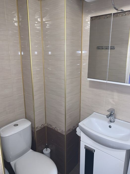 Дава се под наем Четиристаен апартамент в София, Център - 90 кв.м за 790 € - Снимка #12