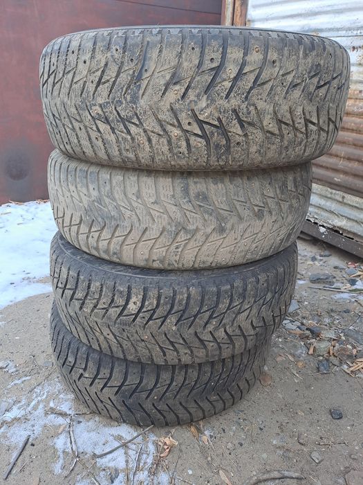 Продам резину на 16