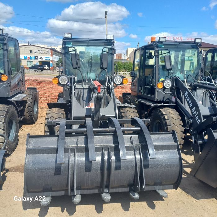 Продам погрузчики 928