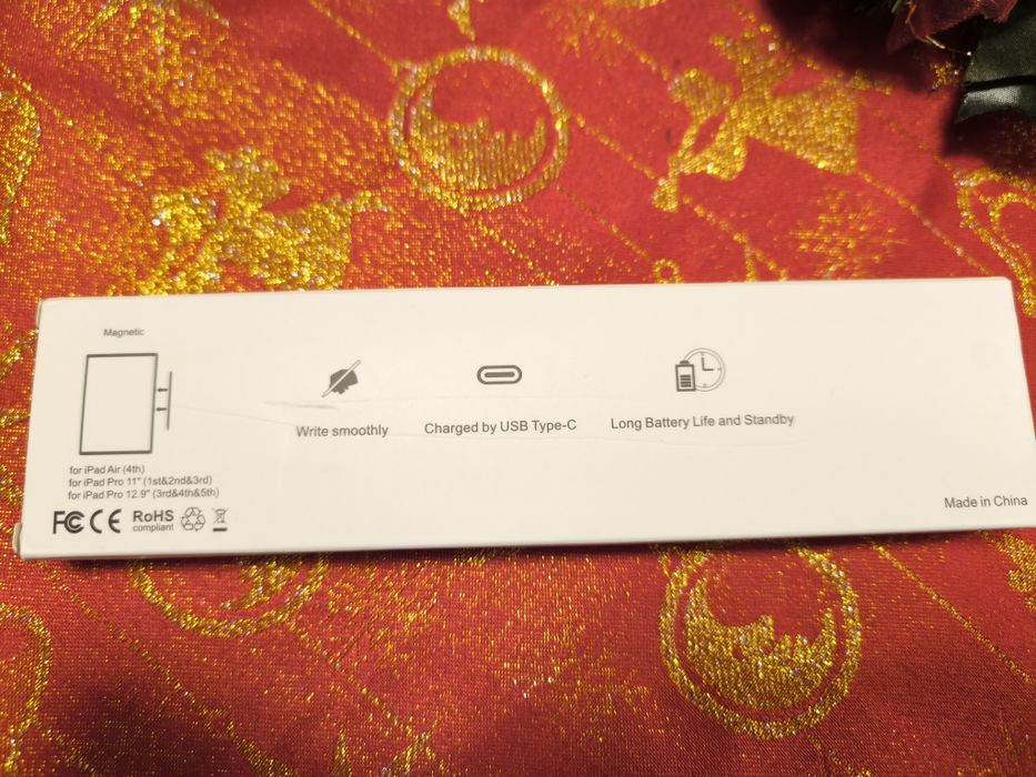 Creion magnetic iPad