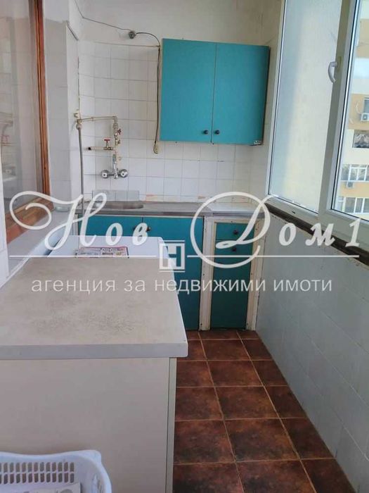 Дава се под наем Двустаен апартамент в Варна, Възраждане 1 - 52 кв.м за 300 € - Снимка #3