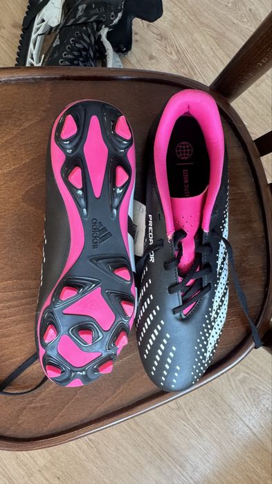 Бутсы футбольные