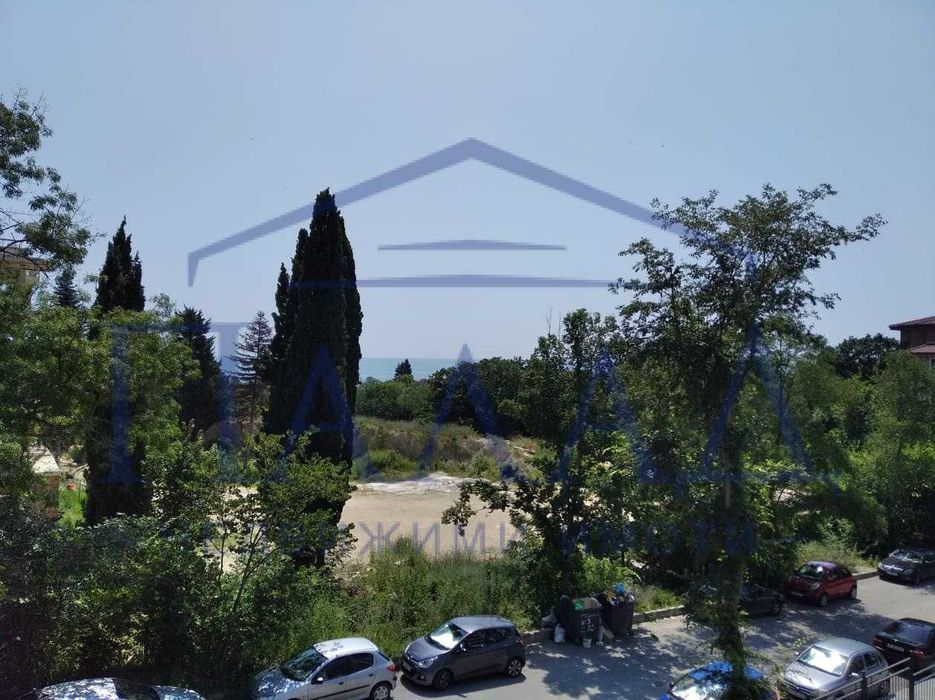 Дава се под наем Двустаен апартамент в Варна, Морска градина - 62 кв.м за 612 € - Снимка #16