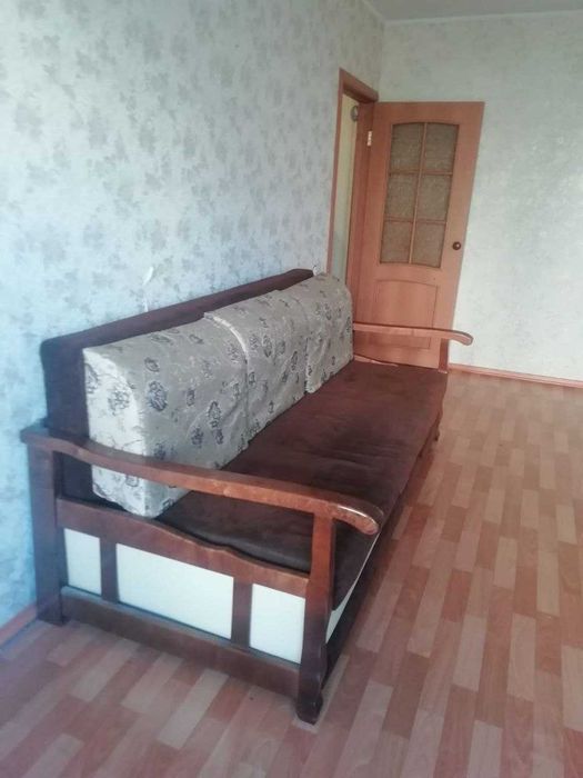 Продам 2ком квартиру в 7 мкр