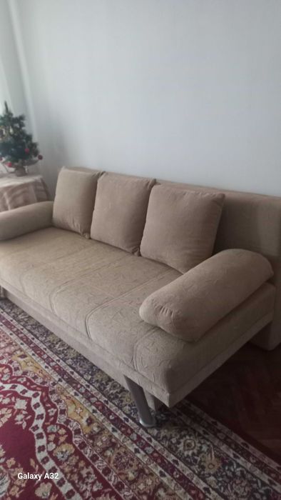 Canapea 2 locuri extensibila