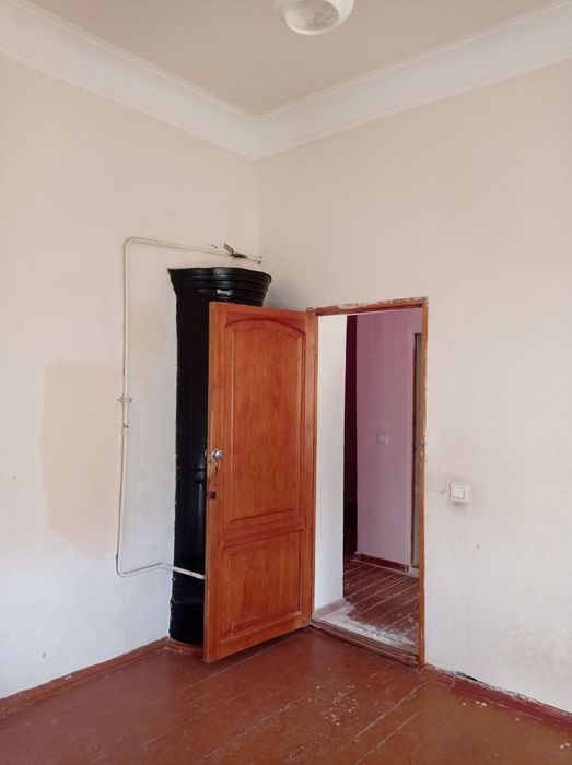 Продается квартира в центре города Чирчик Ташкент