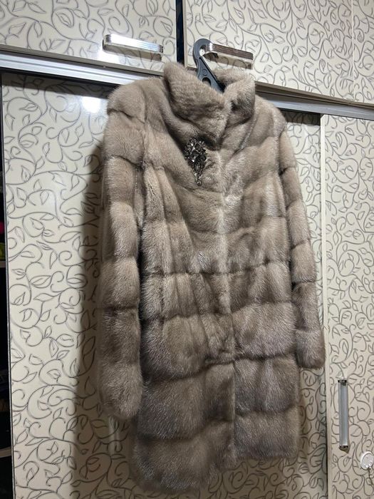 Шуба норковая              .