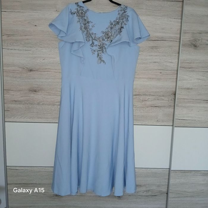 Rochie cu broderie