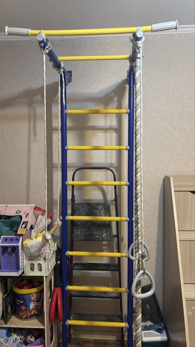 Морозильник ларь Atlant 200 литров