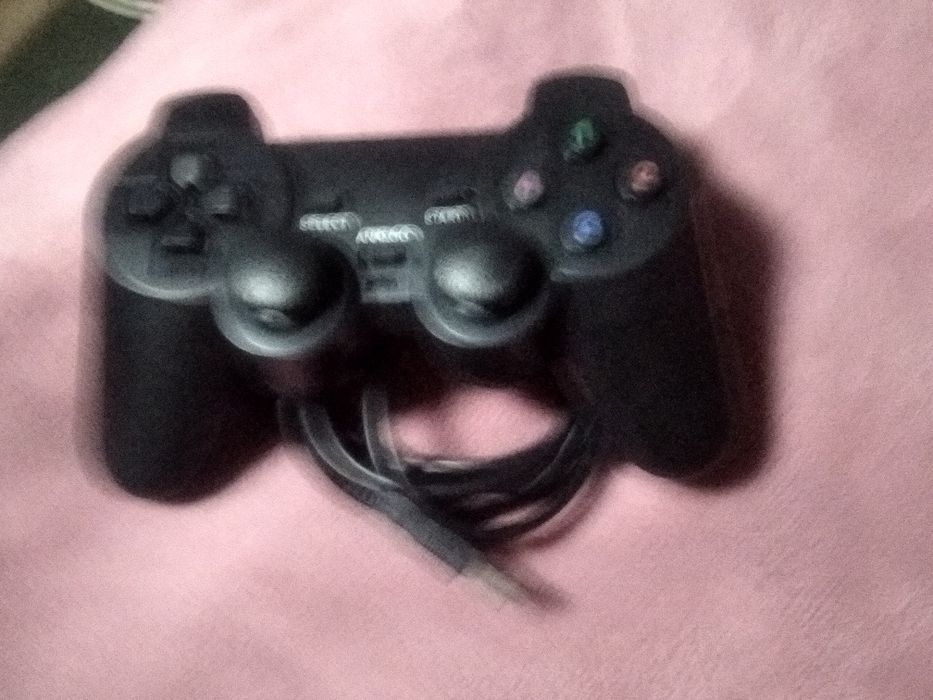 Продам джойстики новые