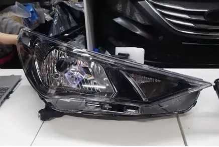 Фара передний Хэндай Акцент 2020-/ Hyundai Accent 2020-