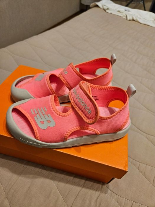 New balance сандали