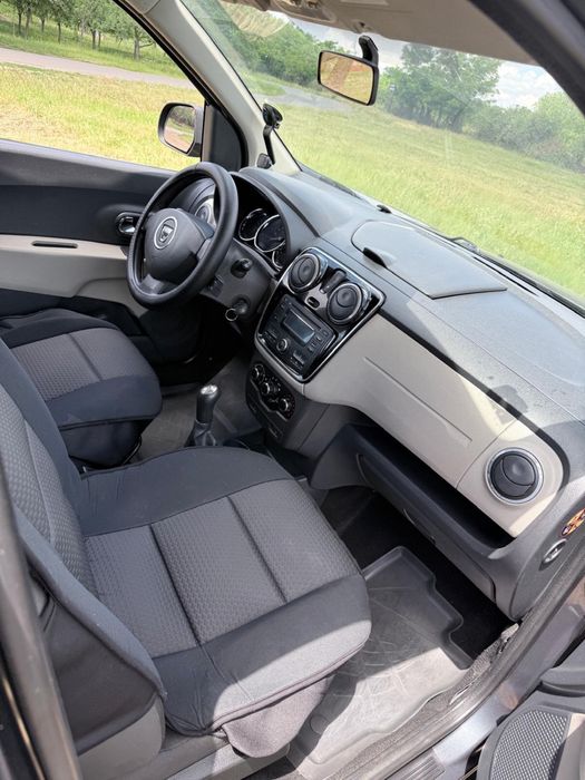 Dacia Lodgy 1.5 dCi – 2015 – Stare bună