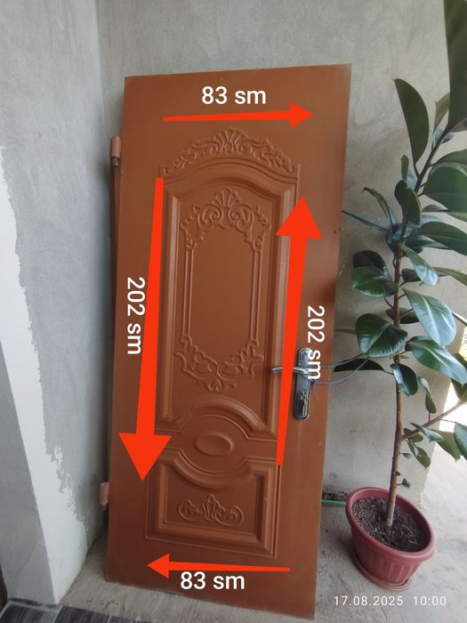 Rassiyada ishlap chiqarilgan temir eshik