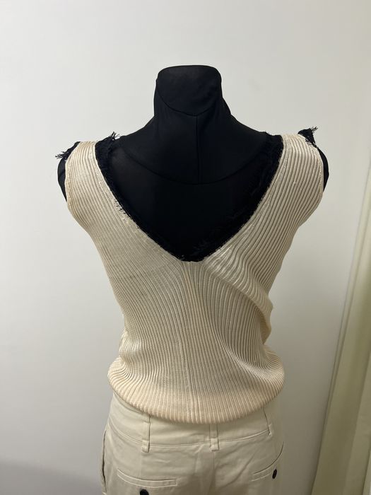 Vand maieu zara marime m cu dantela