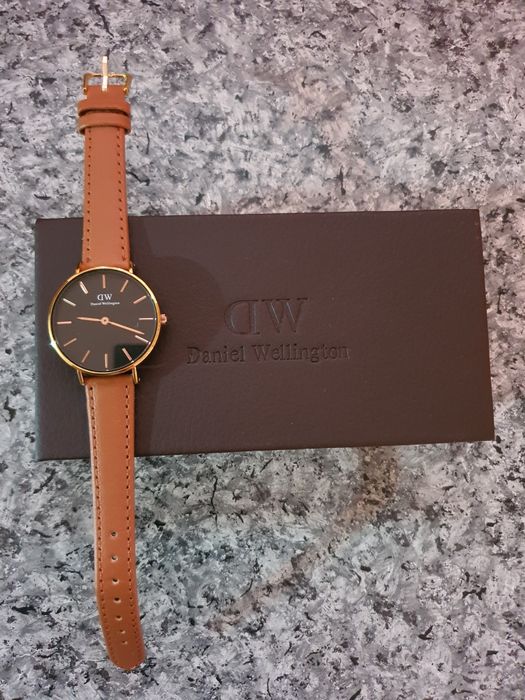 Часы "Daniel Wellington " оригинал