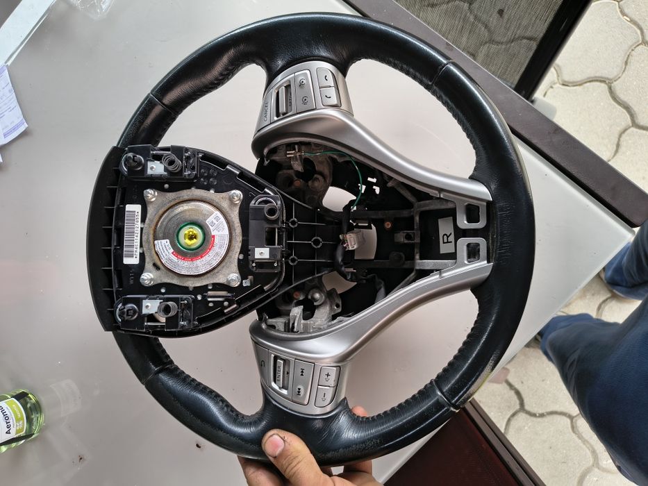 Volan Nissan complect