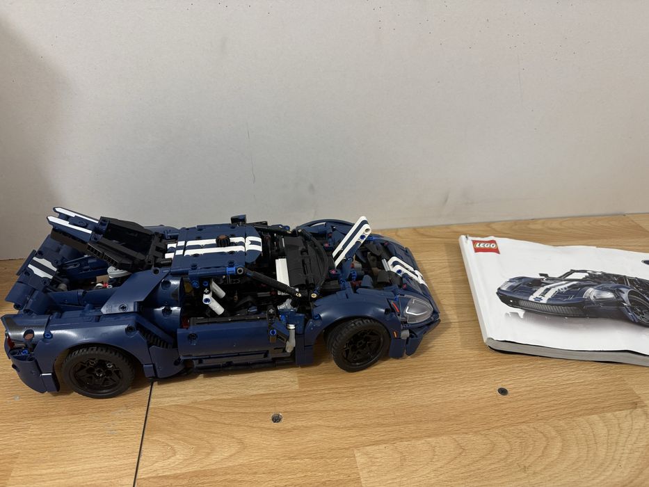LEGO® Technic 42154 - 2022 Ford GT