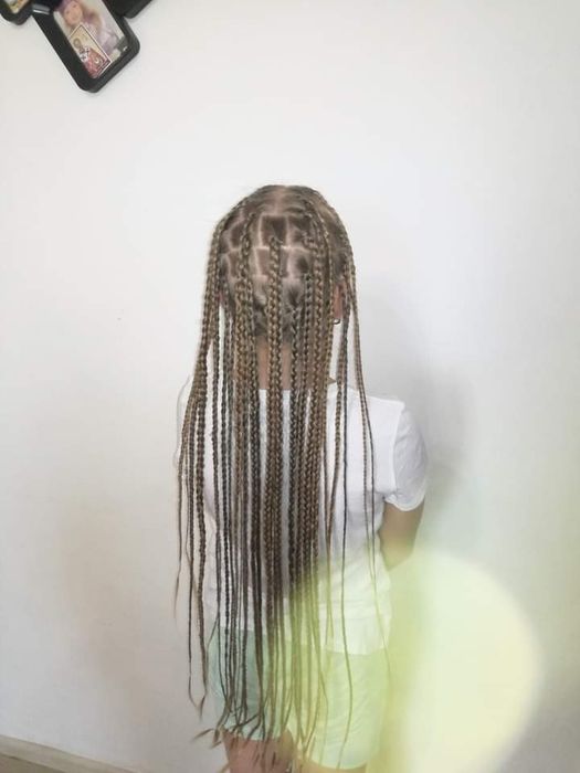 Fac doar codite afro,parul dvs sau cu extensii