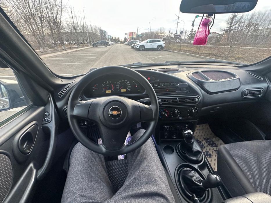 Продами ниву chevrolet