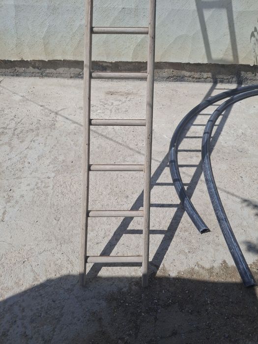 Лестница  продам